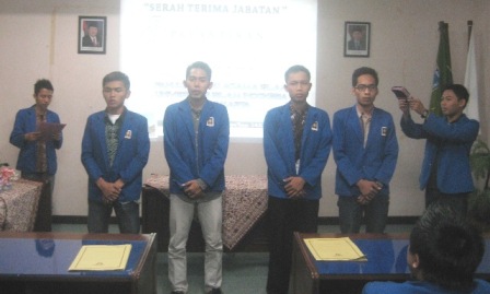 Ketua DPM FIAI 2012-2013 Dilantik